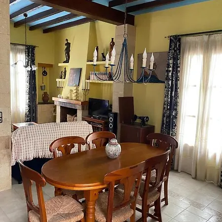Ca Elvireta Tatil Evi *
