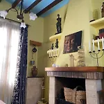 Ca Elvireta بيت للعطل *